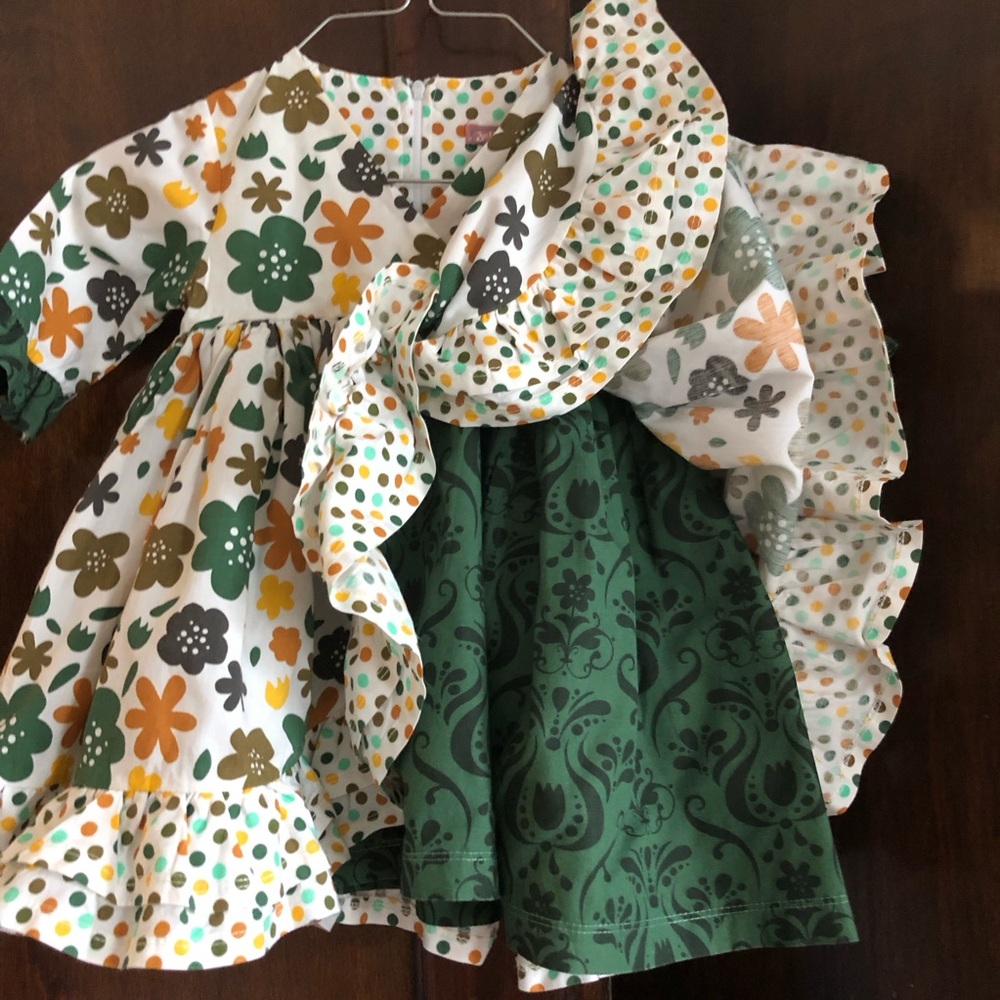 AWESOME Jelly the Pug crisp cotton dress size 24 months ruffles long sleeve